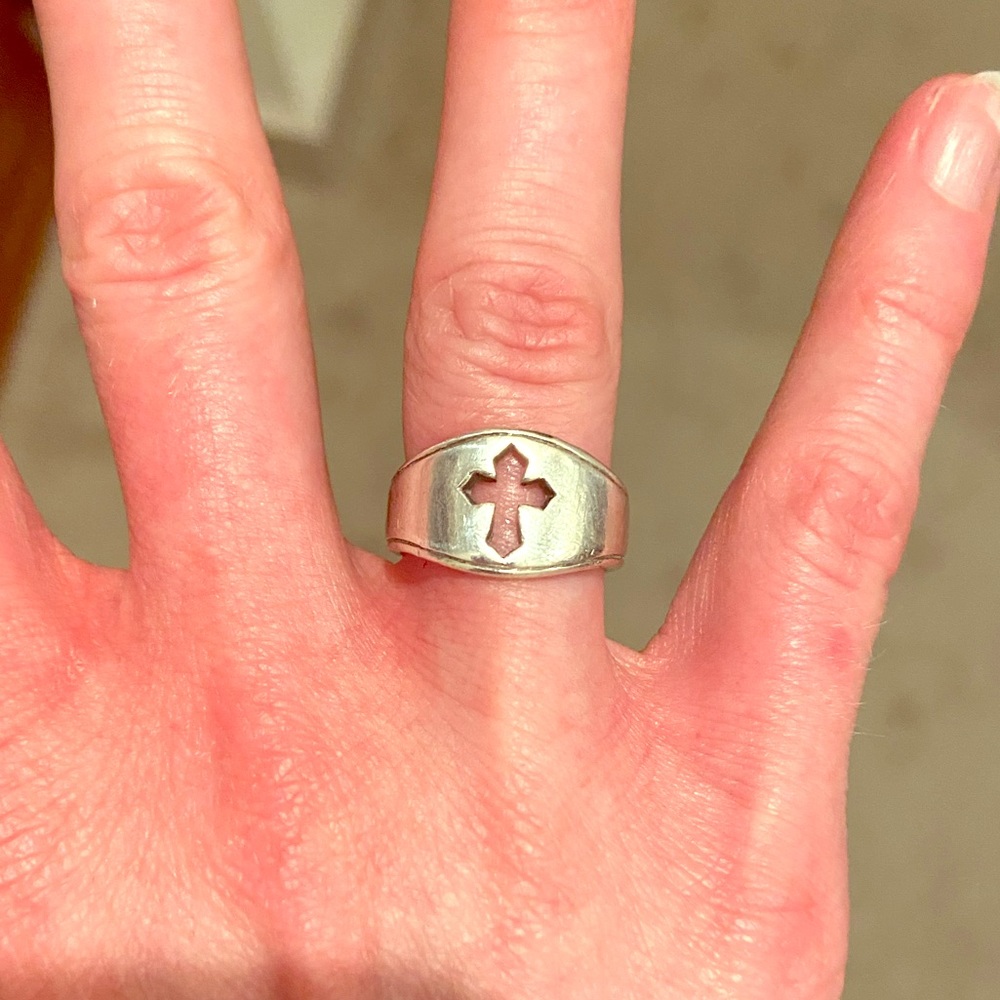 Sterling silver cross ring